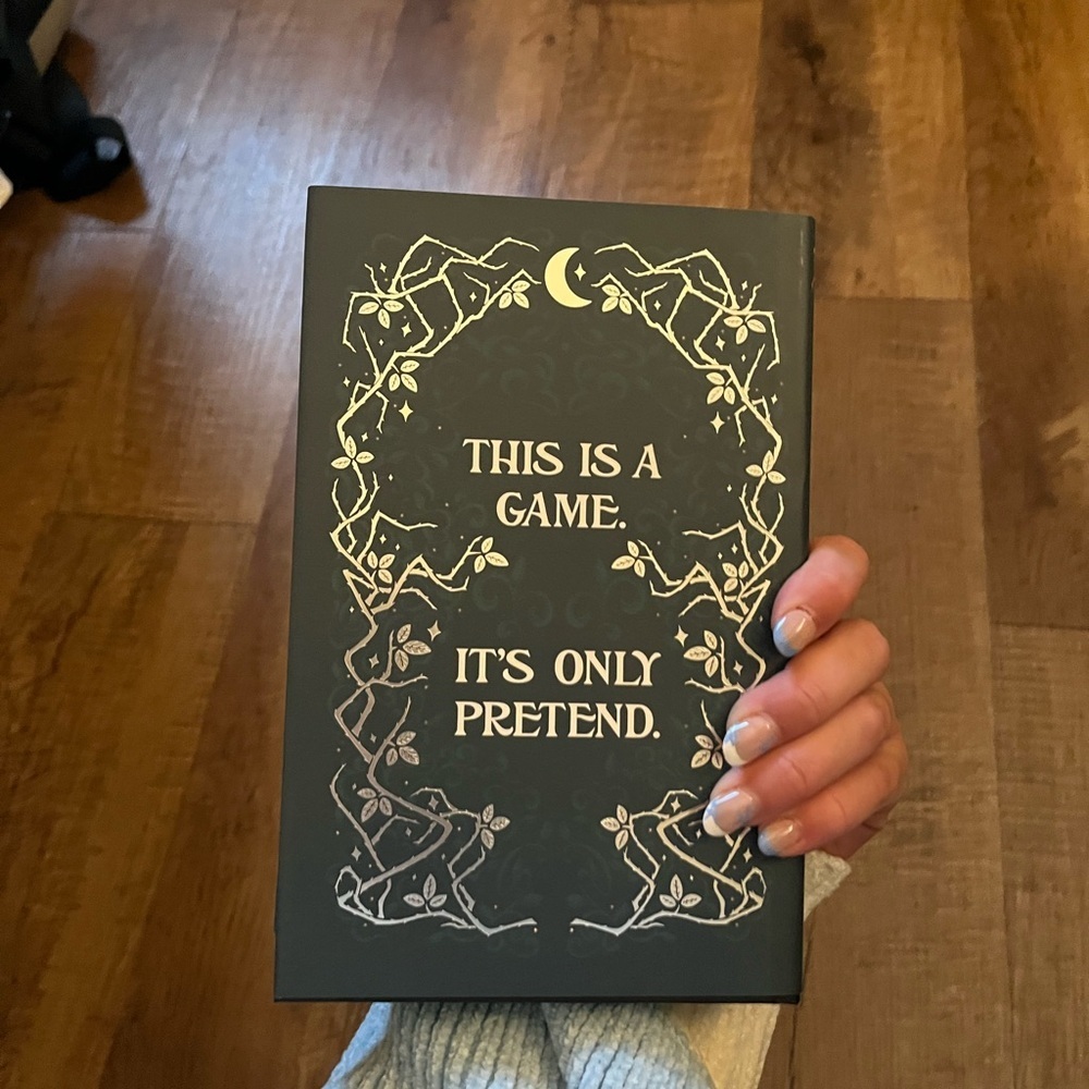 The Heartless Hunter Owlcrate — image 3 of 5